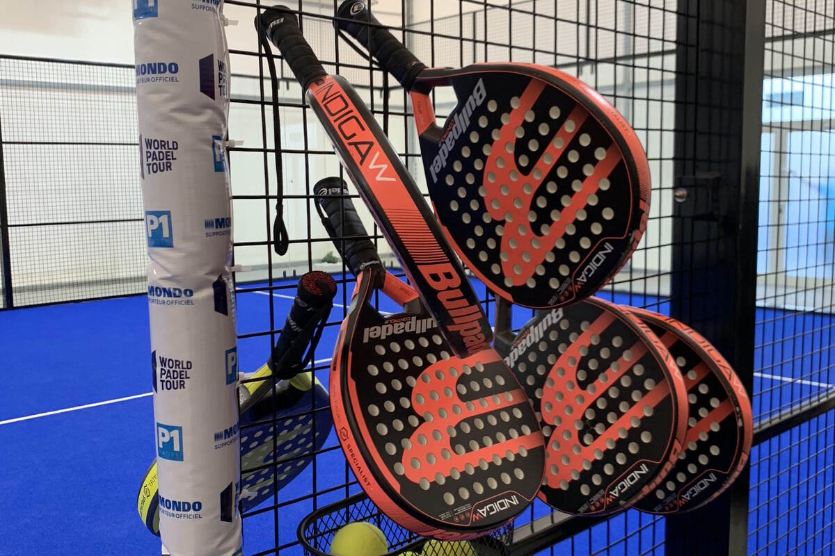 P 1 Padel