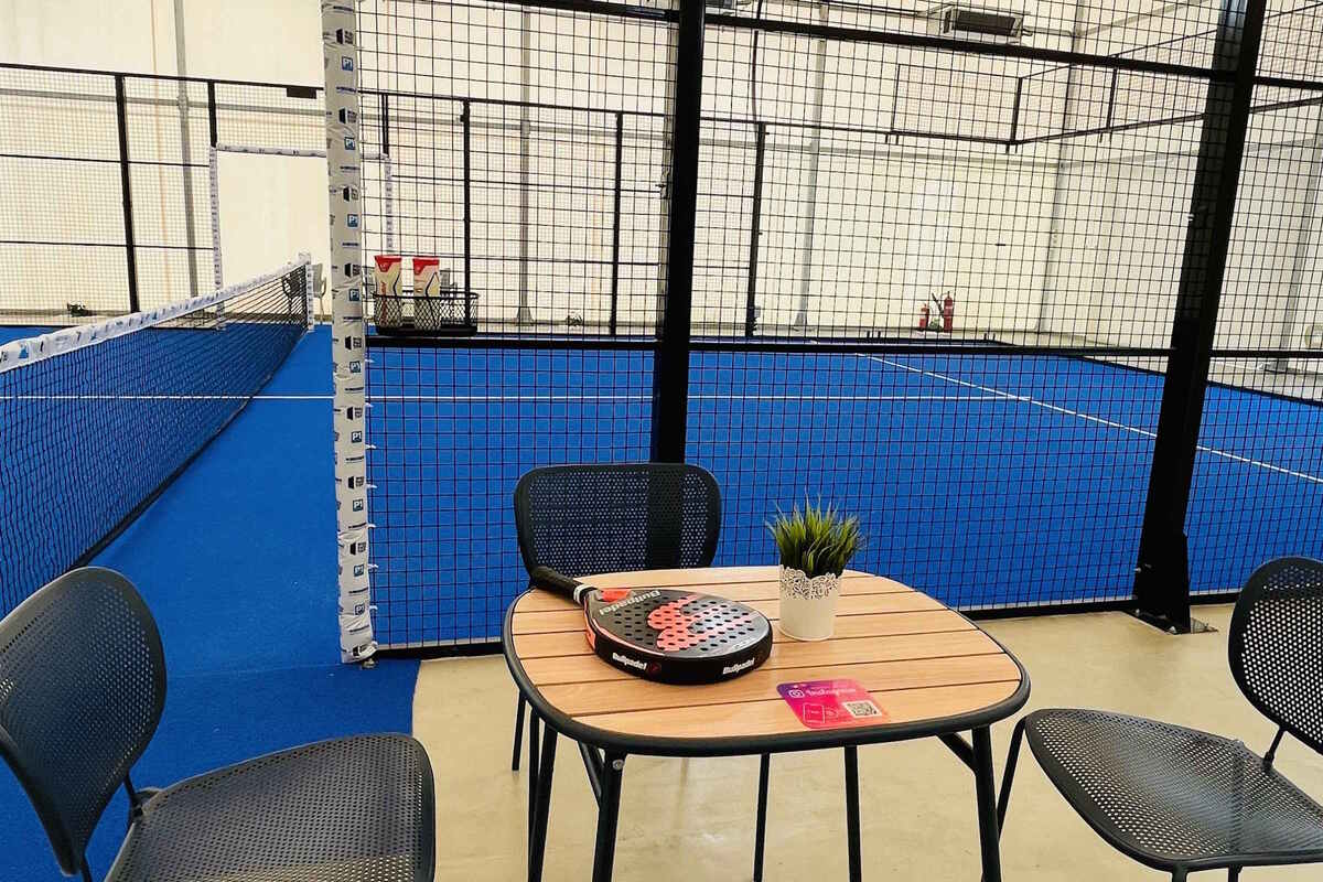 P 1 Padel