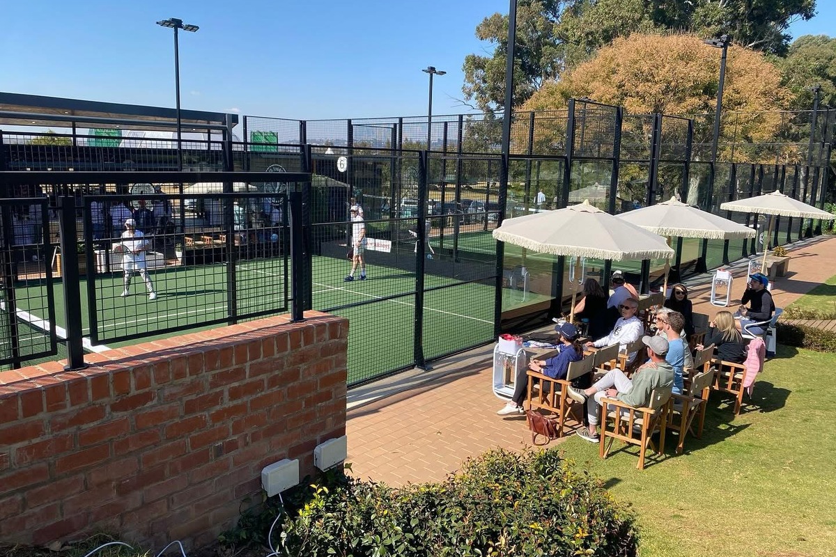Padel and Social Club James and Ethel Gray
