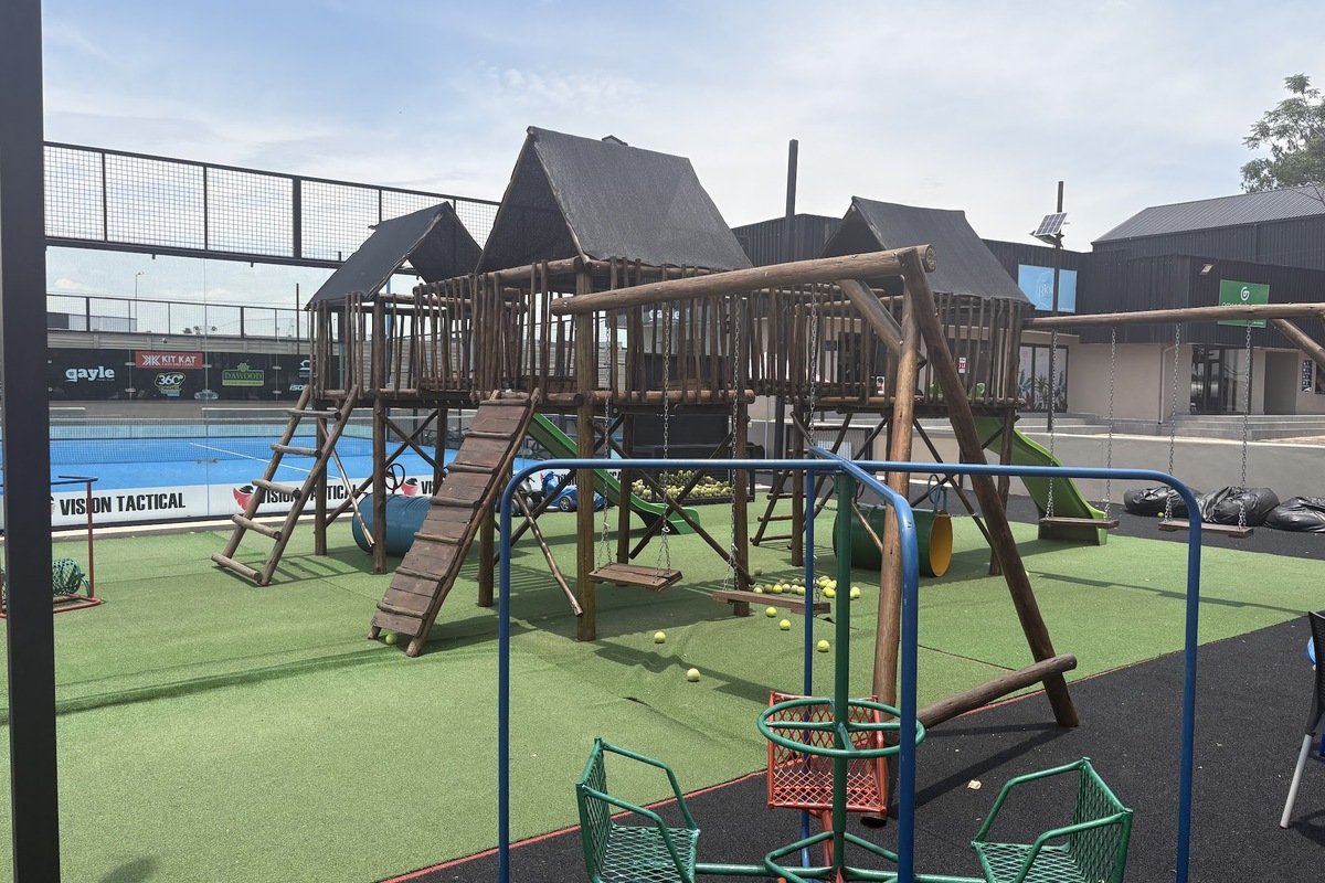 Gayle Padel Raslouw