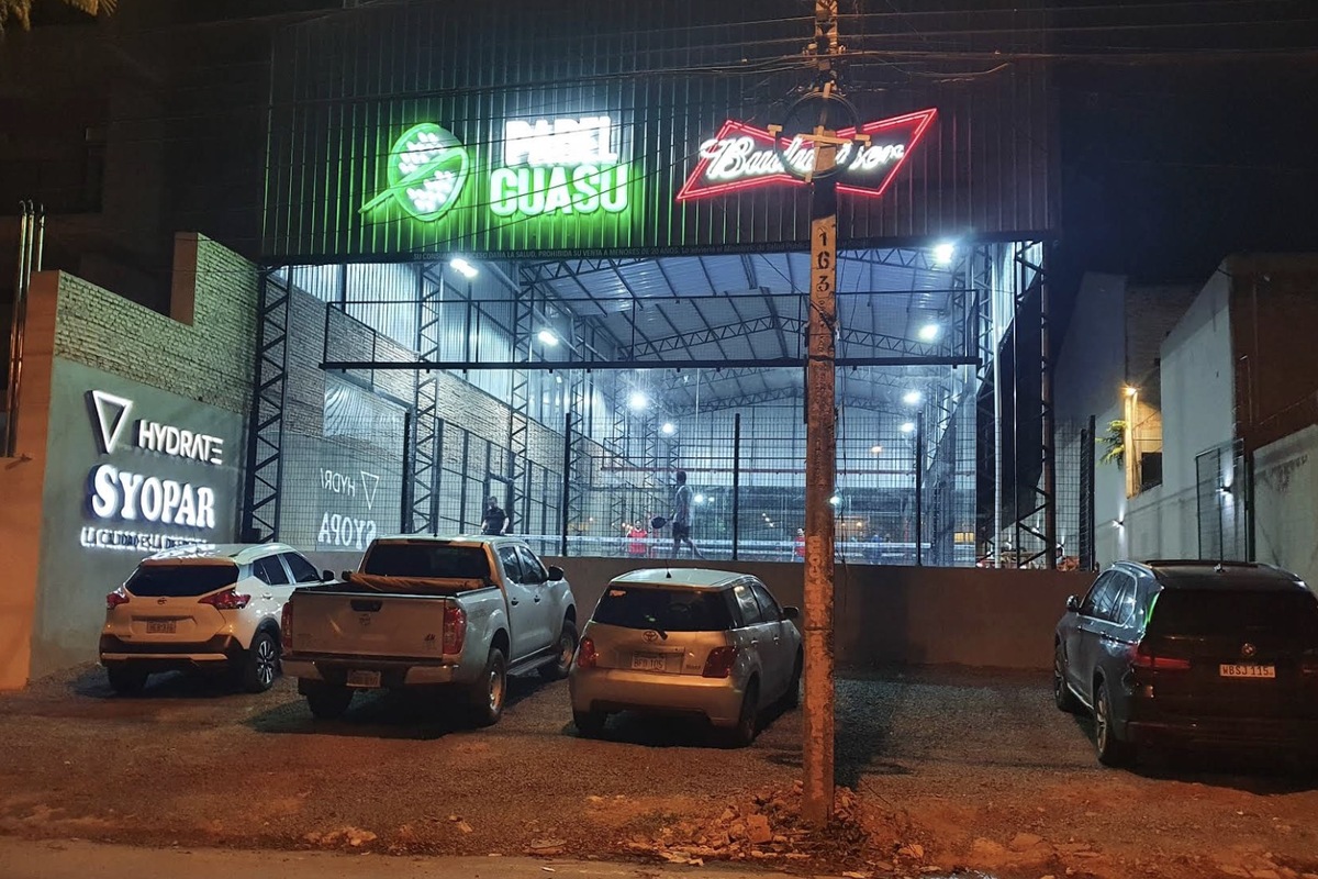 Padel Guasu