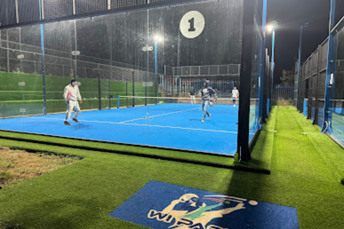 Wi Padel Azaadville