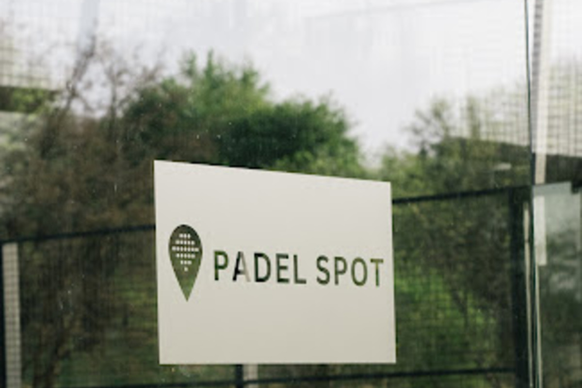 Padel Spot Zoo Lake Bowls