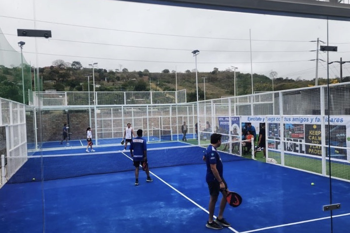 Padel Tennis Club “593”