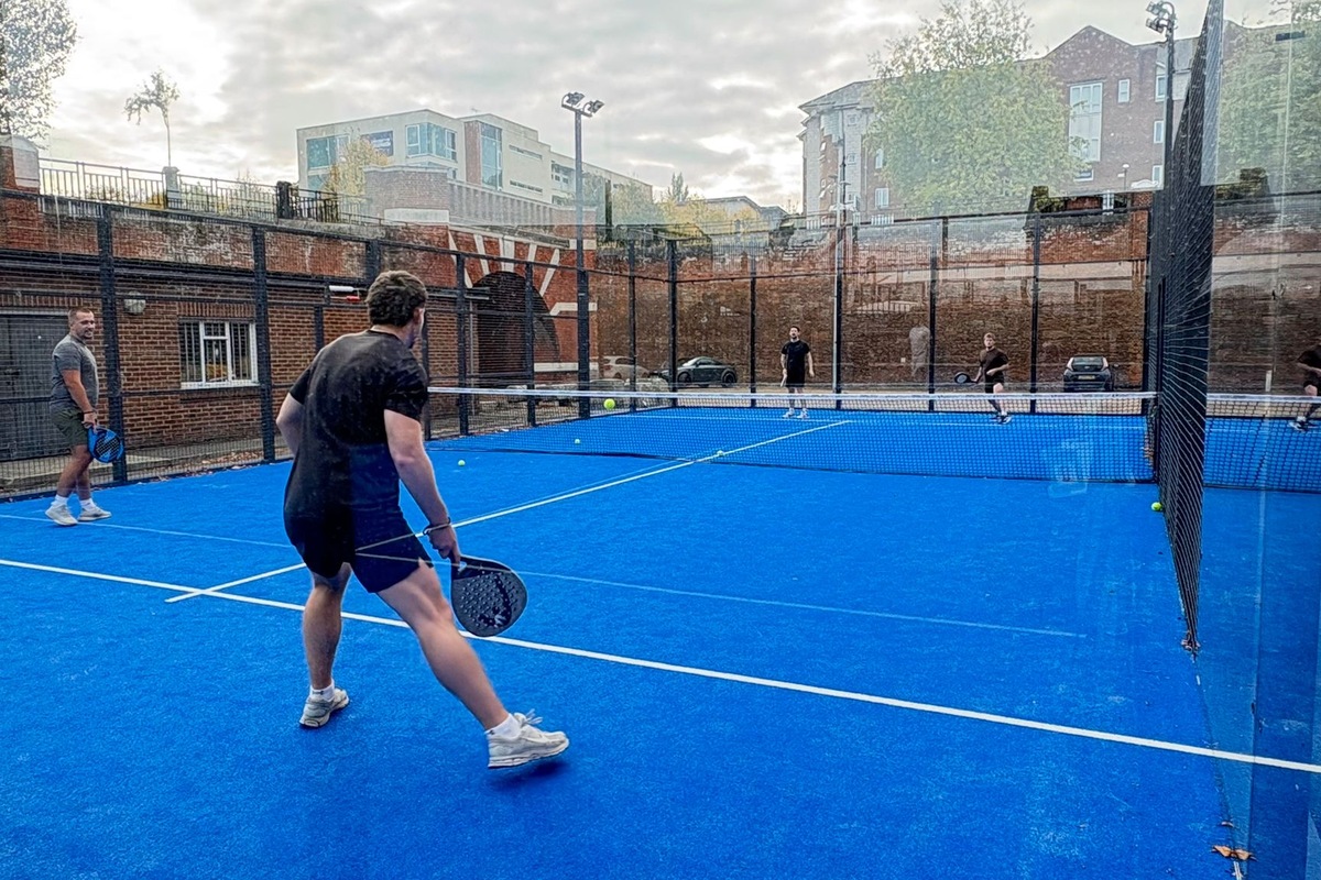 Tour Padel Medway Campus