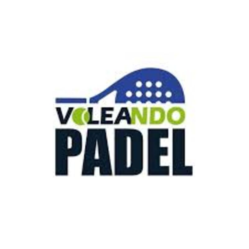 Voleando Padel