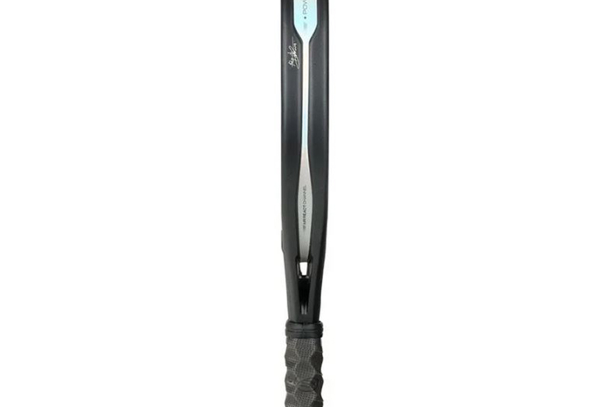 Bullpadel Hack 04 Hybrid 2026