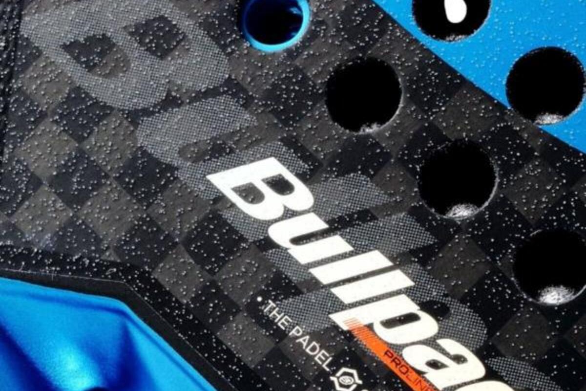 Bullpadel Vertex 05 Hybrid 2026