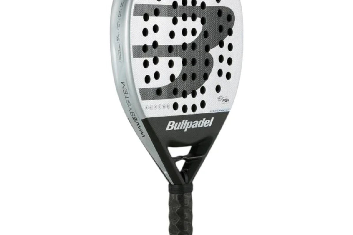 Bullpadel Neuron 2025