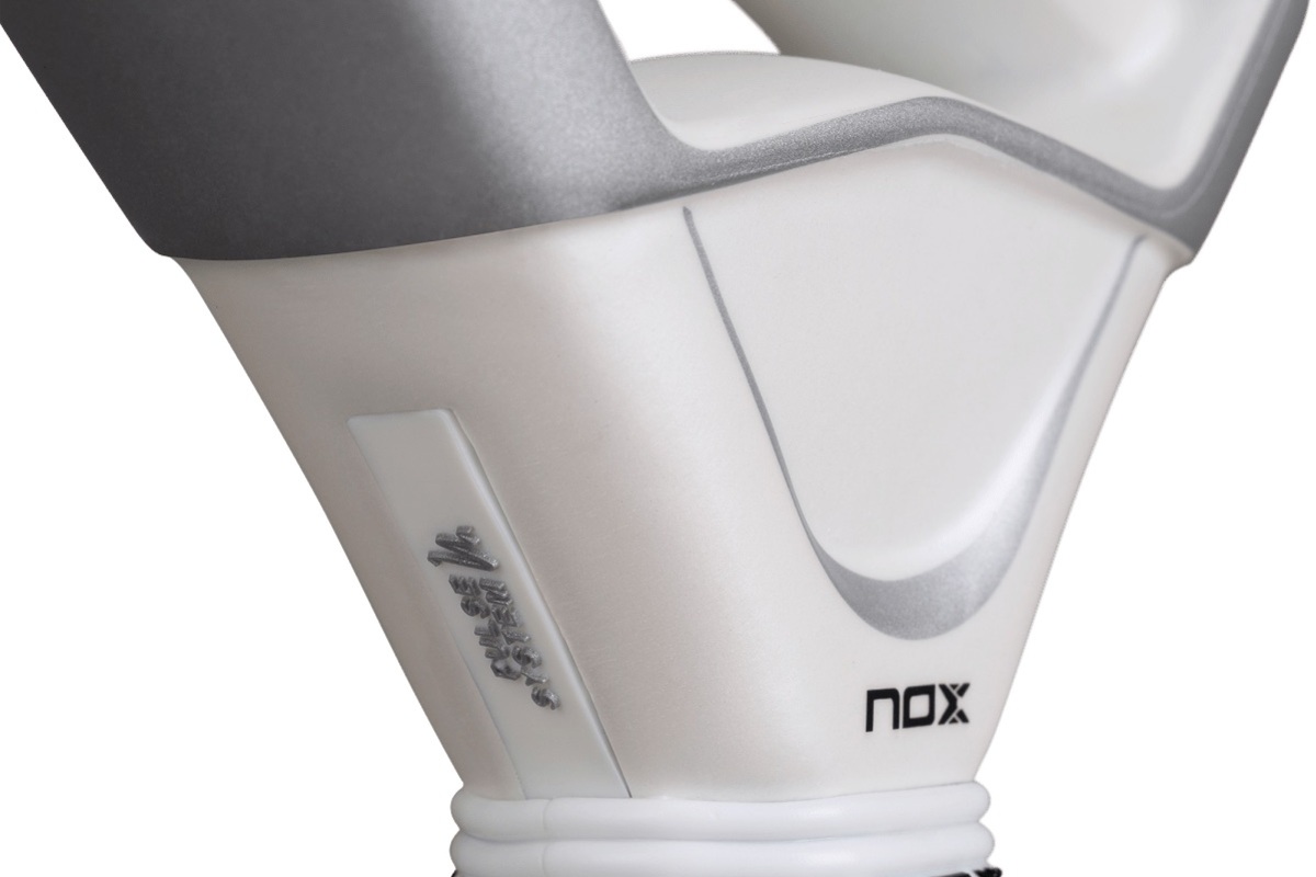 NOX AT10 Luxury Genius Attack 12K Alum Xtrem 2026