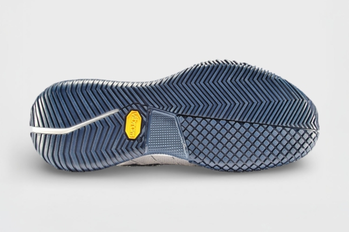 Bullpadel Vertex Vibram Woman 26V
